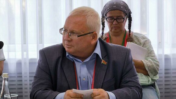 Председатель Витебского областного совета депутатов Владимир Терентьев