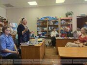 В столицу Дня белорусской письменности начали прибывать первые гости: 400 экземпляров книг подарили писатели библиотекам Городка.